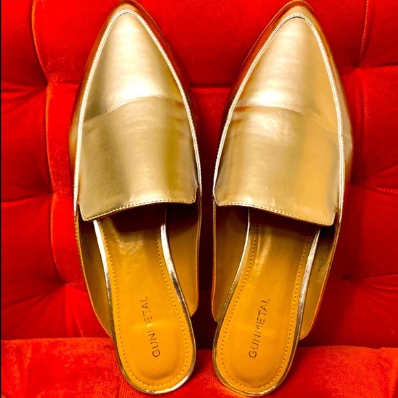 Silver Metallic Slides - Picture 2 of 16